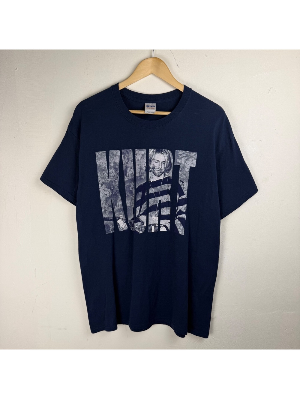 2013 Kurt Cobain Memorial Tee Men's Large